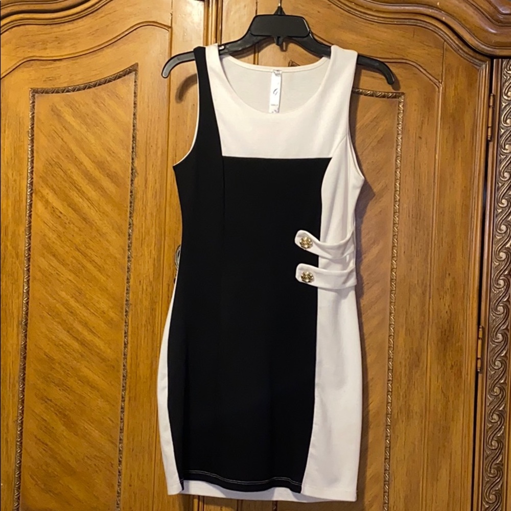 BLACK AND WHITE MINI DRESS!!